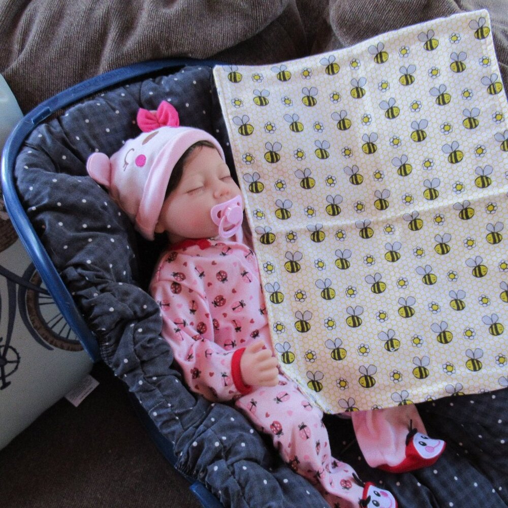 Baby burp cloth flannel burp rag changing pad pet mat nap blanket honey bees